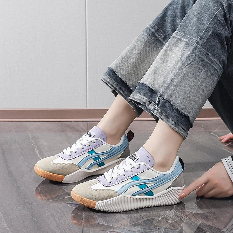SUPER PROMOÇAO Tênis femininos ao ar livre leve casual sapatos de caminhada Moda respirável estudante versátil sapatos vulcanizados planos